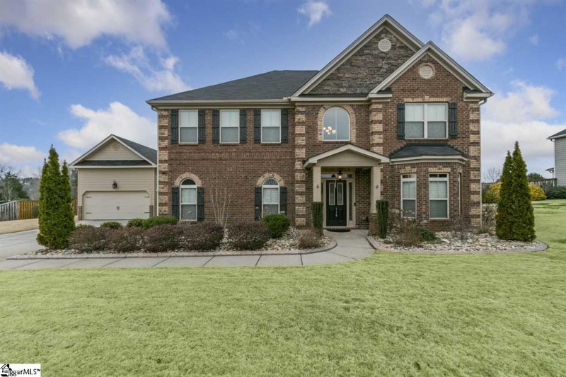 116 Harbrooke Circle