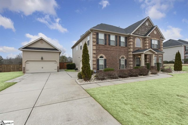 Property image 2 at 116 Harbrooke Circle, Greer, SC 29651