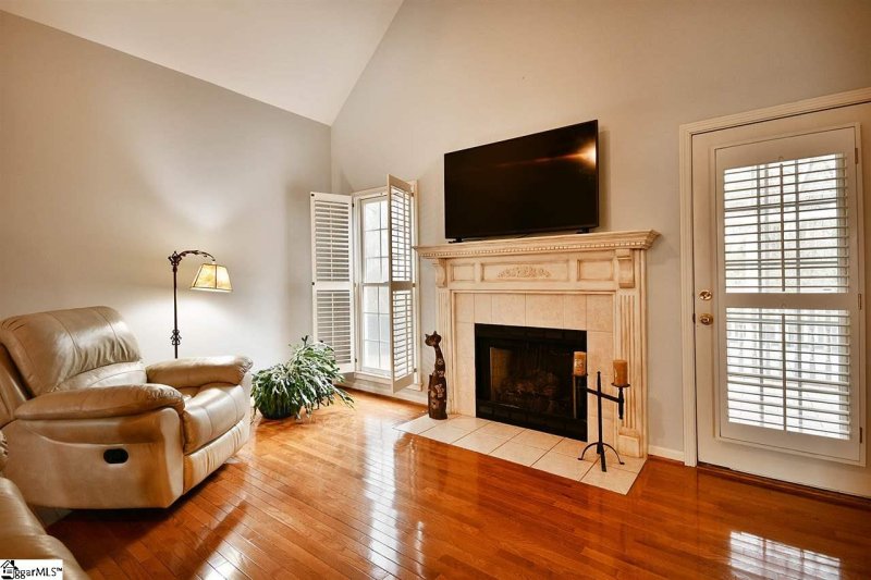 Property image 4 at 8 Tolland Court, Simpsonville, SC 29681