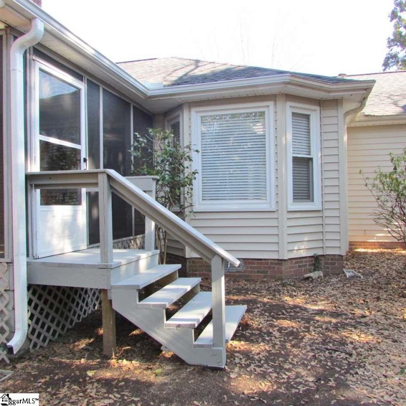 Property image 4 at 210 Spring View Lane, Taylors, SC 29687