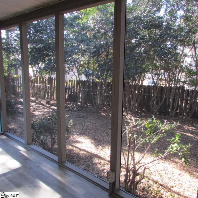 Property image 5 at 210 Spring View Lane, Taylors, SC 29687