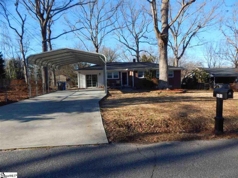 Property image 2 at 101 Bridges Avenue, Taylors, SC 29687