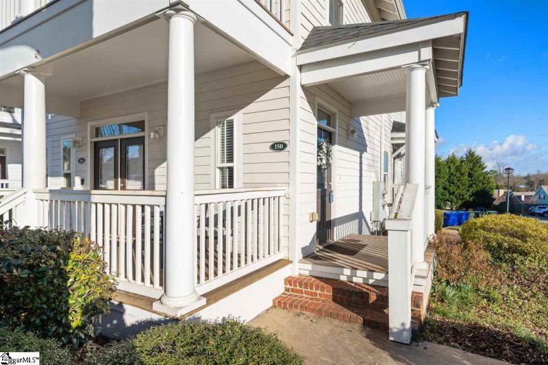 Property image 2 at 15B Oakhurst Avenue, Greenville, SC 29609