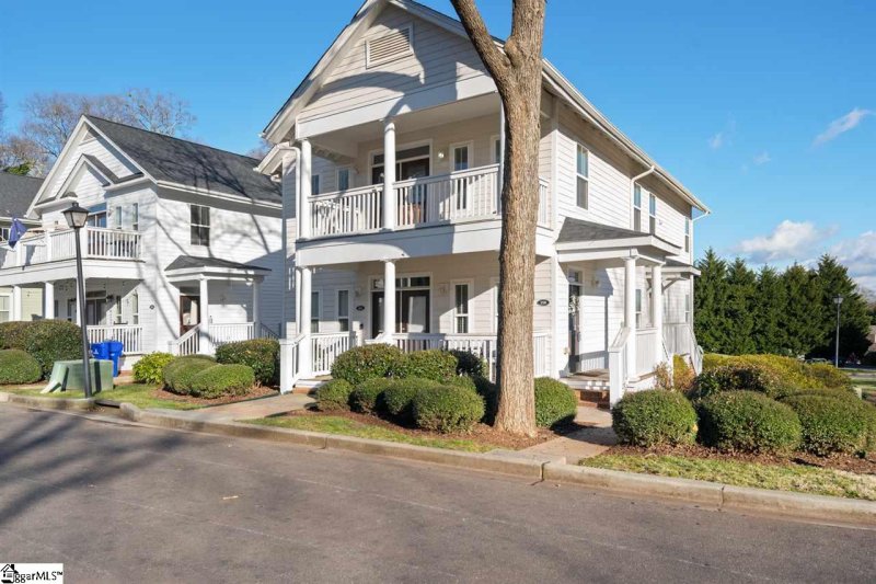 Property image 3 at 15B Oakhurst Avenue, Greenville, SC 29609