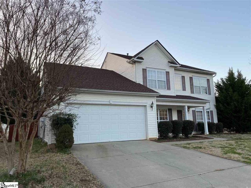 Property image 2 at 10 Irish Moss Court, Simpsonville, SC 29680