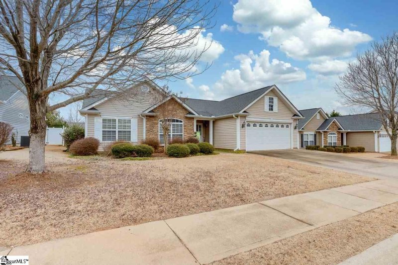 Property image 2 at 112 Saxon Falls Court, Greenville, SC 29607-5374