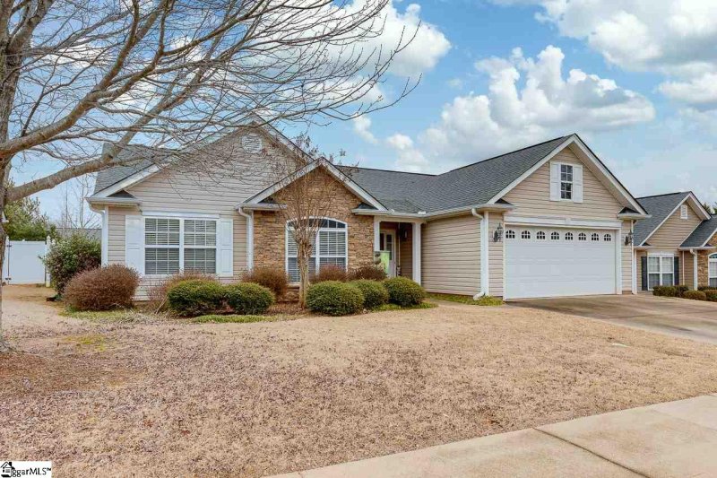 Property image 3 at 112 Saxon Falls Court, Greenville, SC 29607-5374