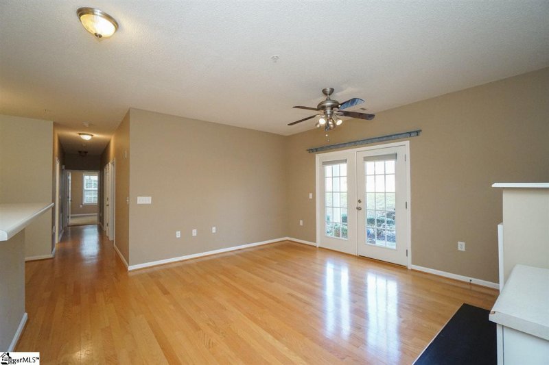 Property image 5 at 404 McKenna Circle, Greenville, SC 29615