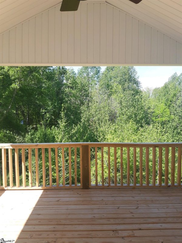 Property image 3 at 109 Puckett Mill Drive, Central, SC 29630