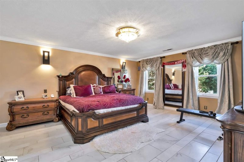 Property image 5 at 201 Woodbridge Court, Easley, SC 29642