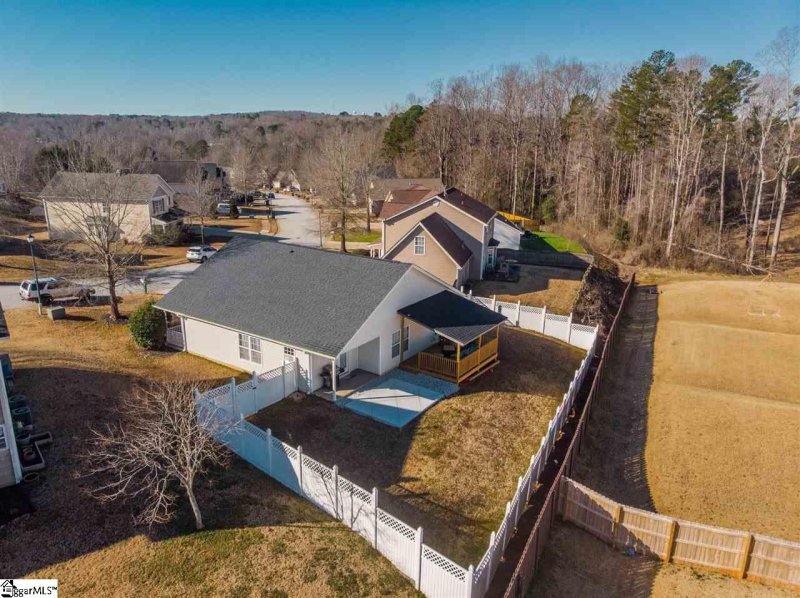Property image 4 at 161 Maximus Drive, Greer, SC 29651