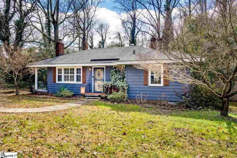 Property image 2 at 36 Auburn Circle, Greenville, SC 29607