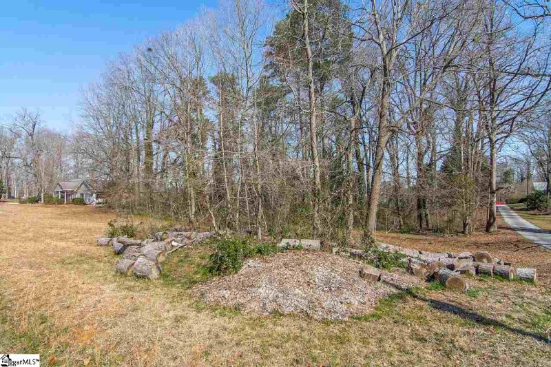 Property image 2 at 9 Greenwood Avenue, Greenville, SC 29615