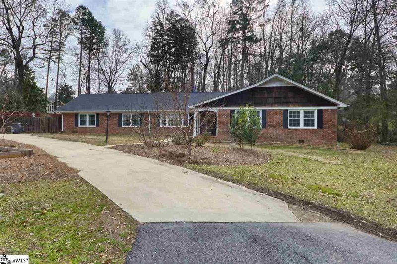 Property image 2 at 306 Providence Square, Greenville, SC 29615