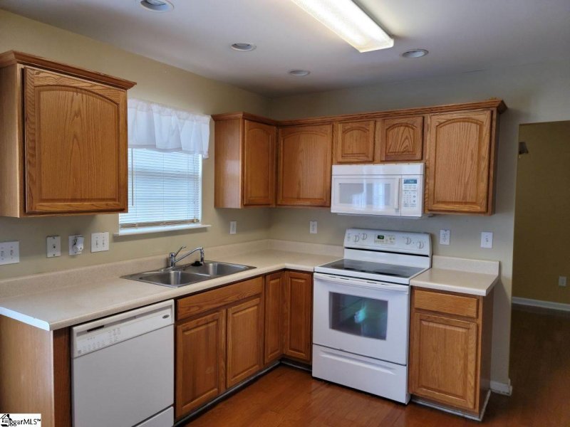 Property image 3 at 18 Parkgate Court, Simpsonville, SC 29680