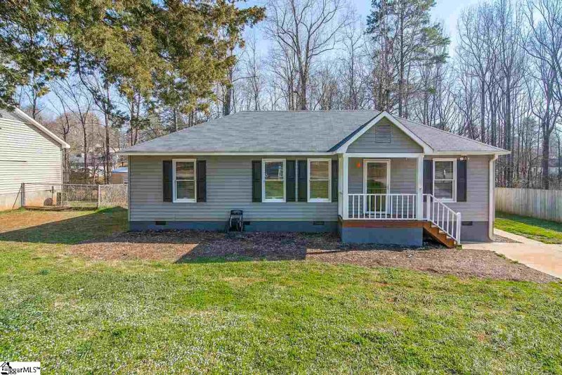 Property image 4 at 10 Cooperfield Avenue, Piedmont, SC 29673