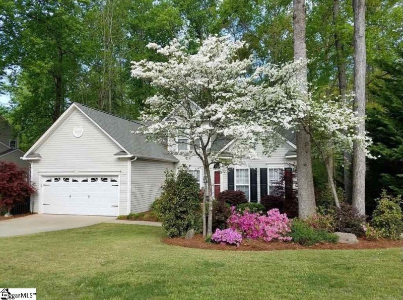 Property image 2 at 517 Scarlet Oak Drive, Fountain Inn, SC 29644