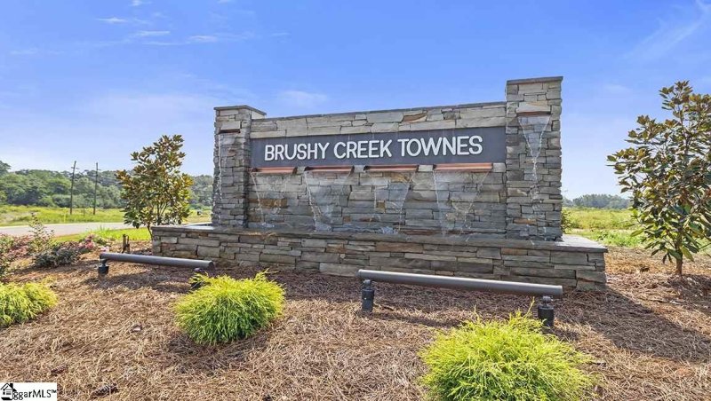 Property image 2 at 306 Sea Isle Court, Greer, SC 29650