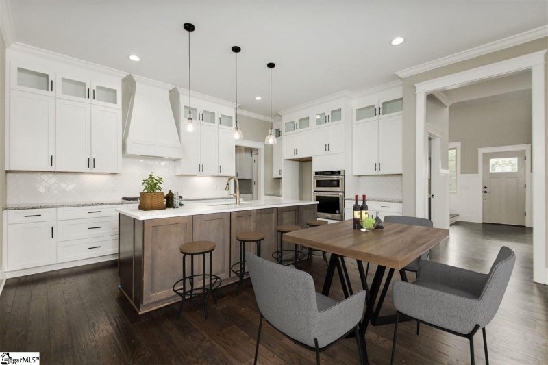 Property image 4 at 3 Azalea Spring Court, Greenville, SC 29615