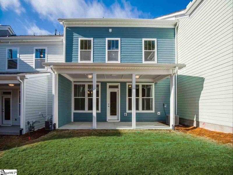 Property image 2 of 211 Wrightwood Lane in Rockbridge, Greer, SC 29650