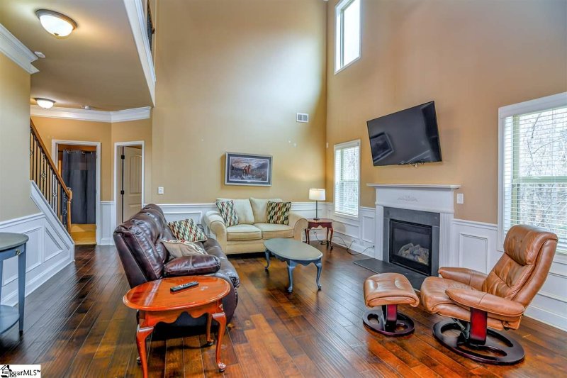 Property image 4 at 349 Heritage Point Drive, Simpsonville, SC 29681