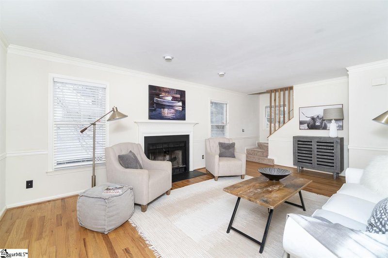 Property image 2 at 112 Brookview Circle, Greenville, SC 29605