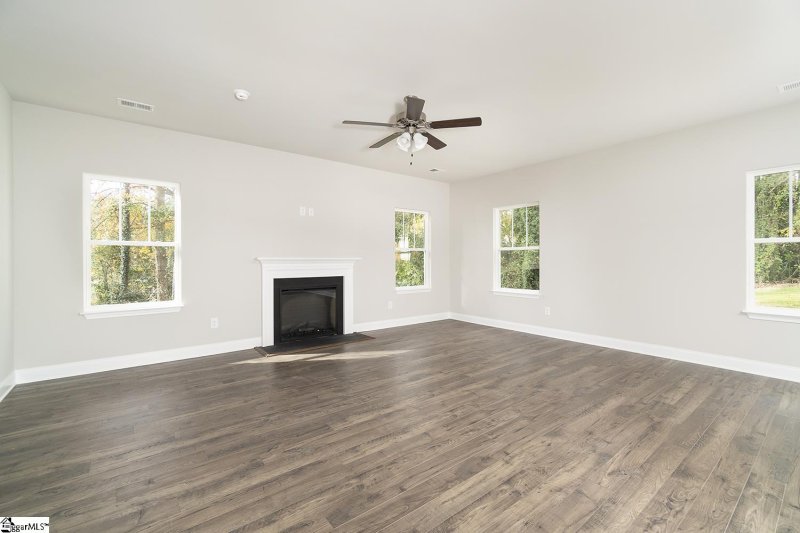 Property image 3 at 171 Rosewood Circle, Duncan, SC 29334