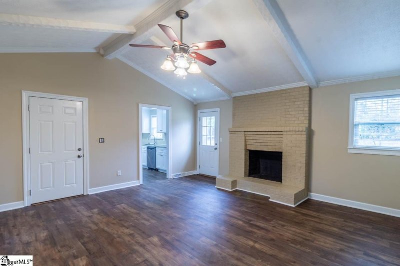 Property image 2 at 102 Longview Terrace, Easley, SC 29642