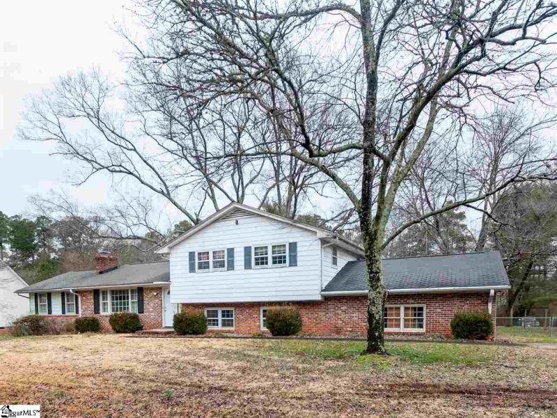 Property image 2 at 928 Ashmore Bridge Road, Greenville, SC 29605