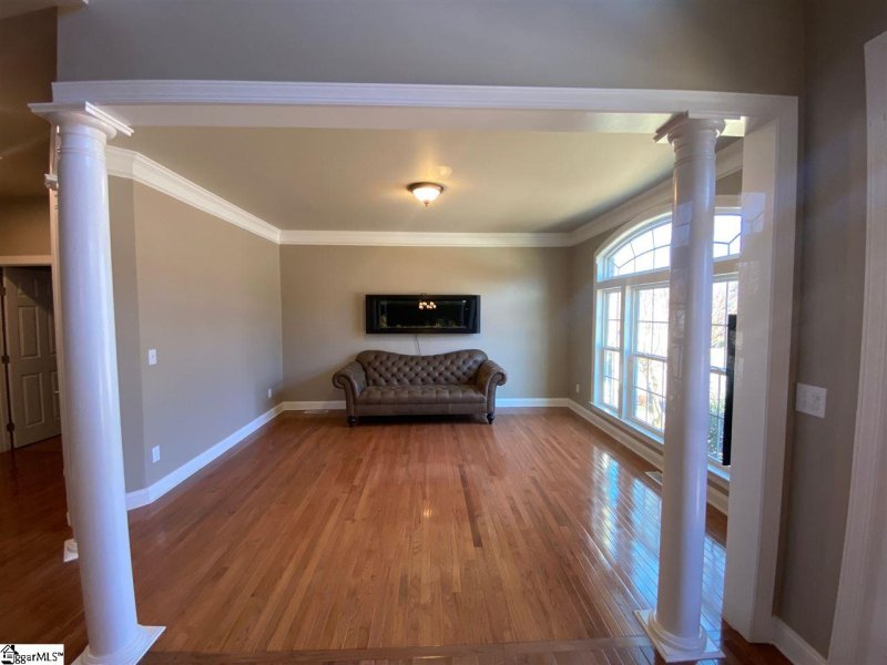 Property image 3 at 42 Ganibrille Court, Simpsonville, SC 29681