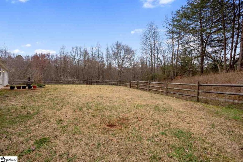 Property image 2 at 515 Crescentwood Court, Taylors, SC 29687
