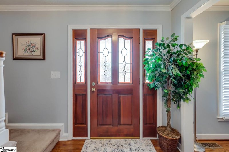 Property image 4 at 303 Cobblestone Road, Greenville, SC 29615