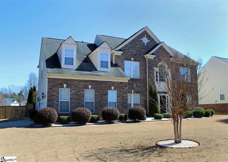 Property image 2 at 703 Gloria Court, Boiling Springs, SC 29316