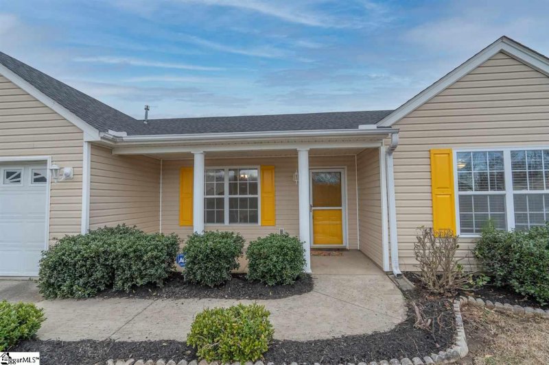 Property image 2 at 209 Luke Court, Inman, SC 29349