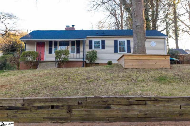 33 Kirkwood Lane