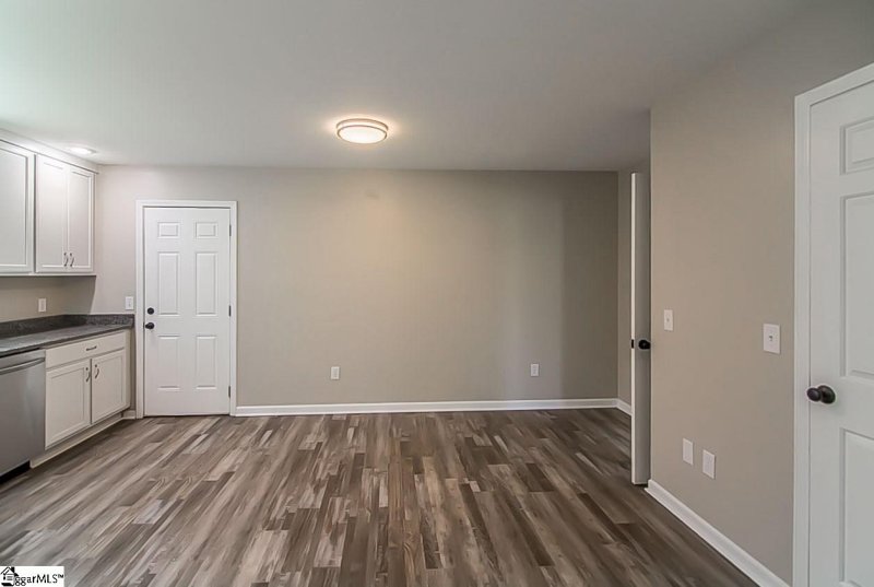 Property image 3 at 102 Princess Grace Avenue, Clemson, SC 29631