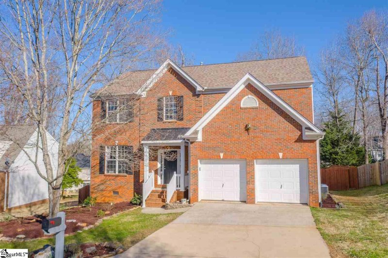 10 Bluff Ridge Court