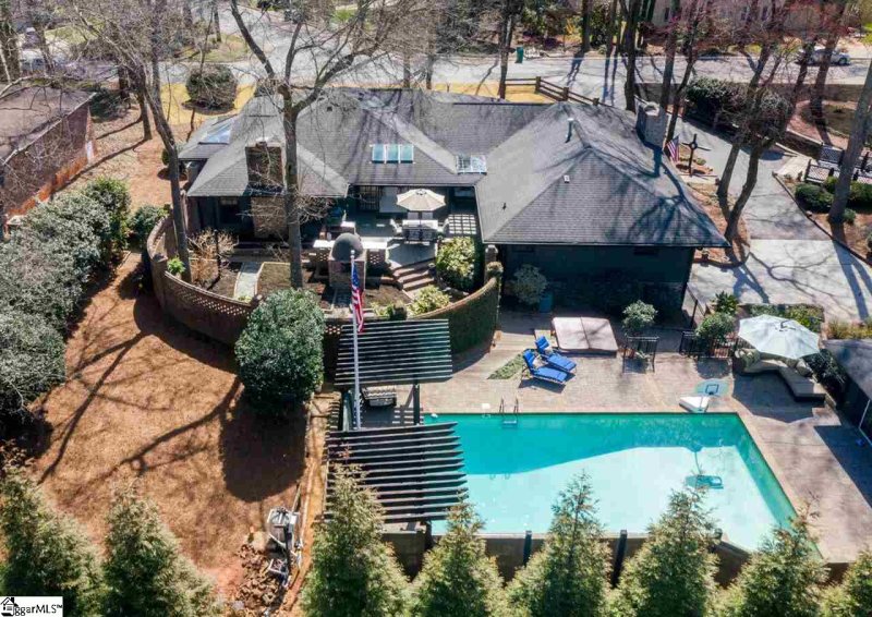 Property image 3 at 301 Rosebay Drive, Greenville, SC 29615
