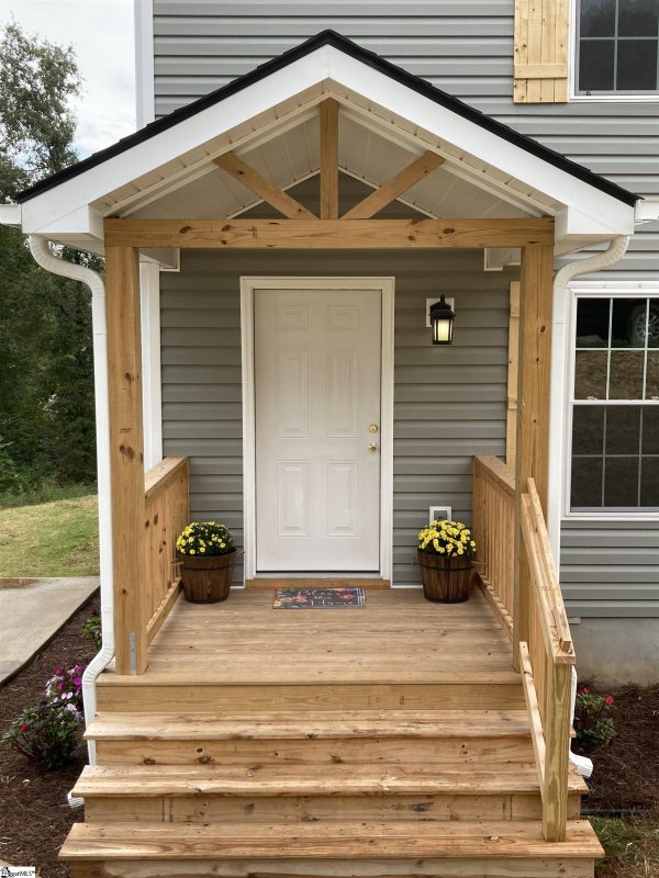 Property image 3 at 121 Forrester Drive, Liberty, SC 29657