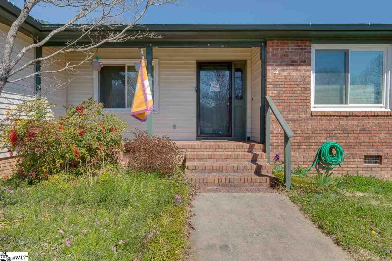 Property image 4 at 4 Bendingwood Circle, Taylors, SC 29687