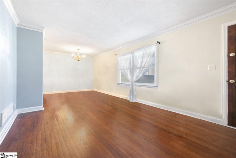 Property image 4 at 104 Brushy Creek Road, Taylors, SC 29687