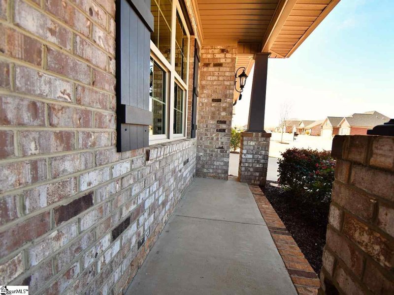 Property image 3 at 703 W Dateria Way, Inman, SC 29349-9137