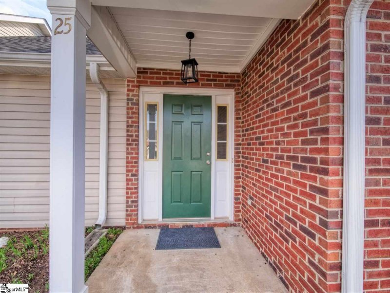 Property image 2 at 25 Enoree View Drive, Greer, SC 29650