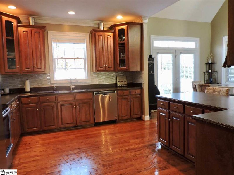 Property image 4 at 100 Edens Garden Way, Six Mile, SC 29682