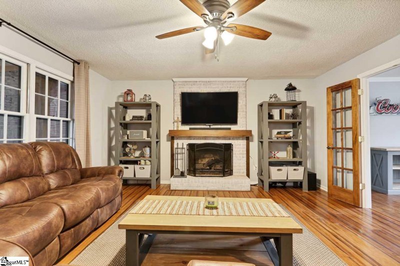 Property image 5 at 126 Carolina Way, Fountain Inn, SC 29644