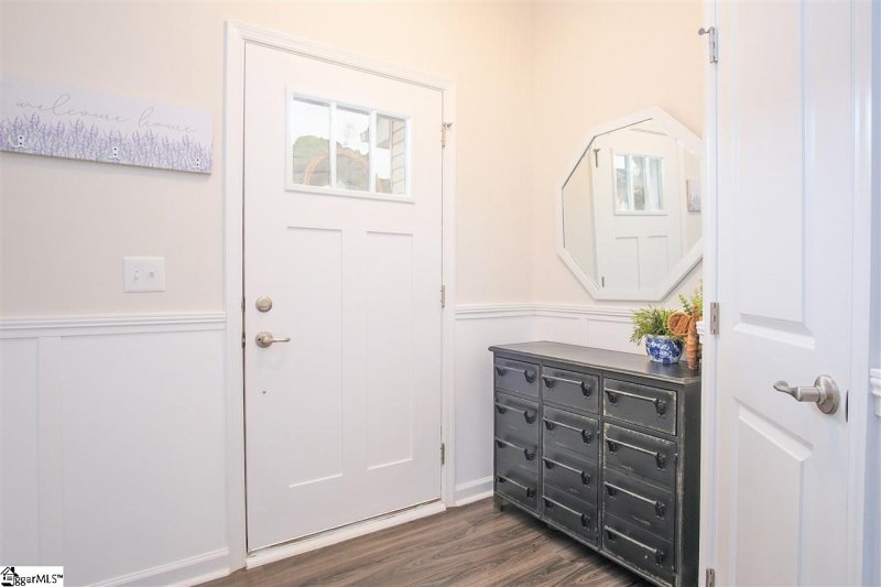 Property image 2 at 417 Huntingdale Place, Simpsonville, SC 29681