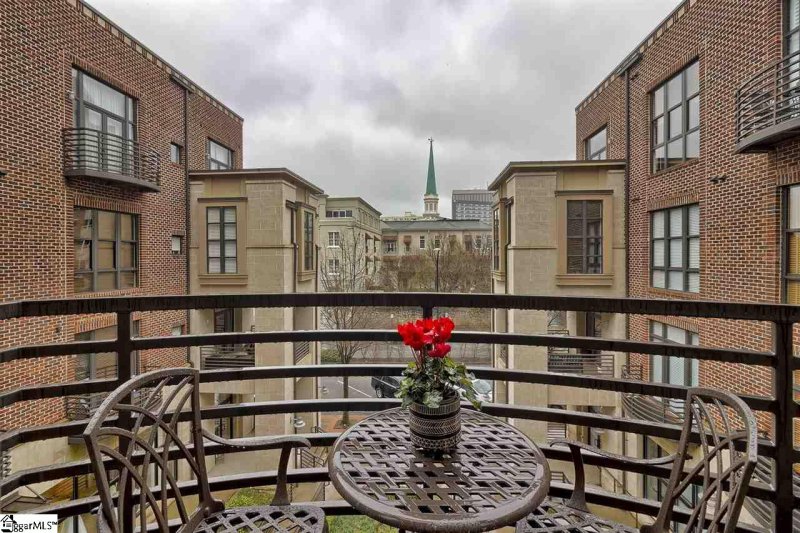 Property image 4 at 101 W Court Street, Greenville, SC 29601