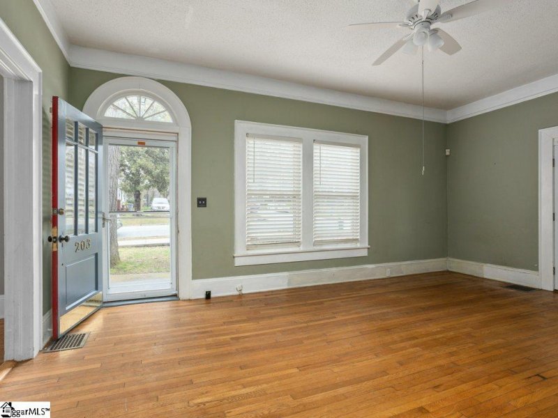 Property image 5 at 203 S Hampton Drive, Spartanburg, SC 29307