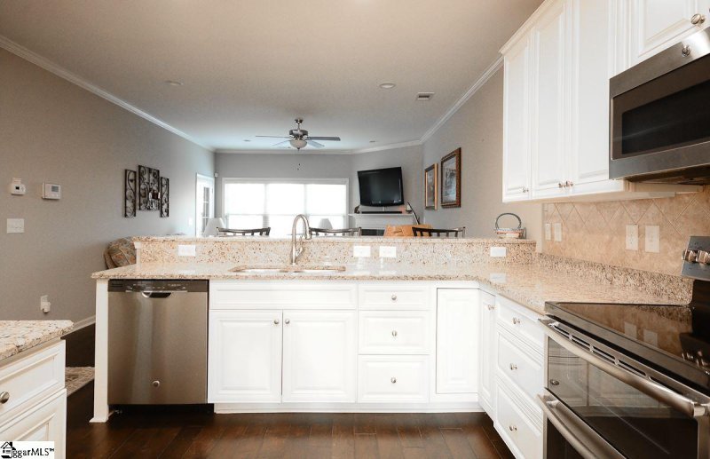 Property image 4 at 824 Asheton Commons Lane, Simpsonville, SC 29681-3718