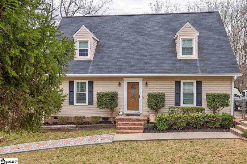 118 Fernande Drive
